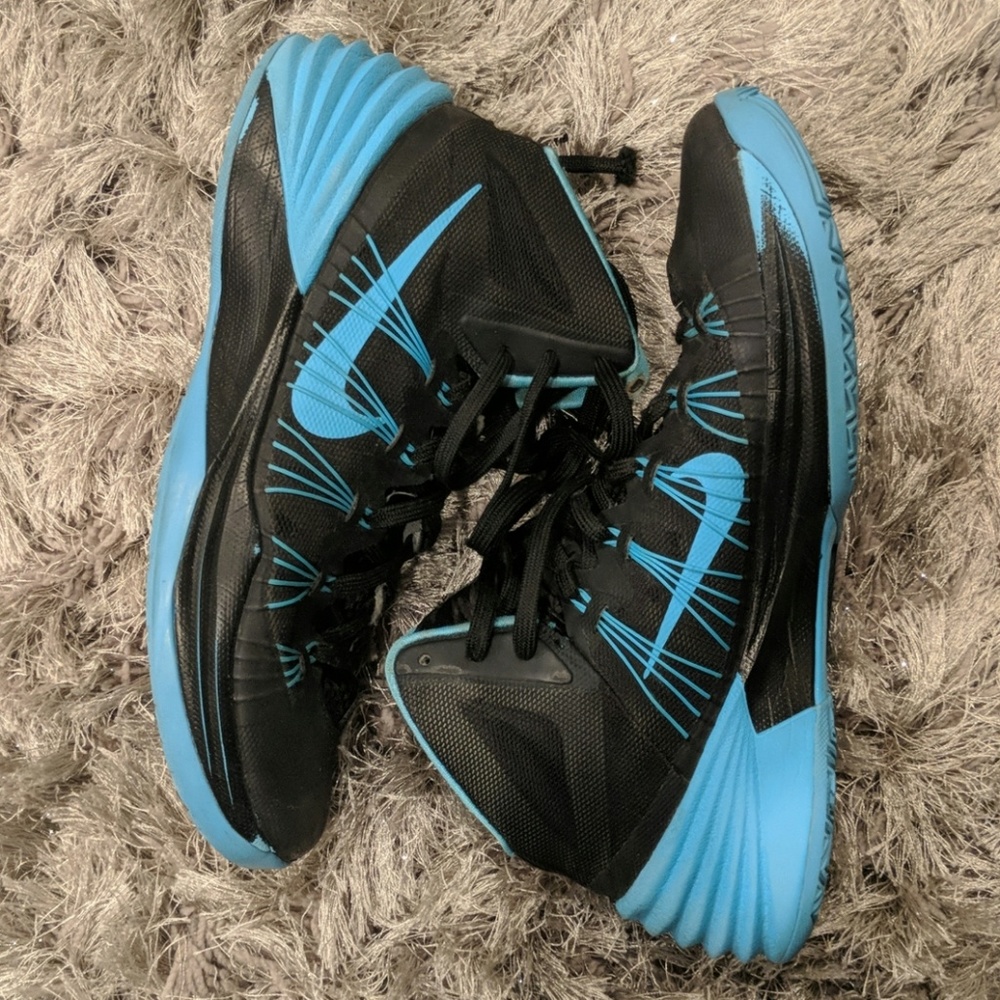 Cyan Blue/Black Nike Used Hyperdunk Bball Shoes